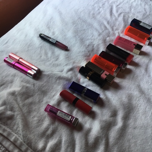 Lipstick /lip gloss - Picture 7 of 7